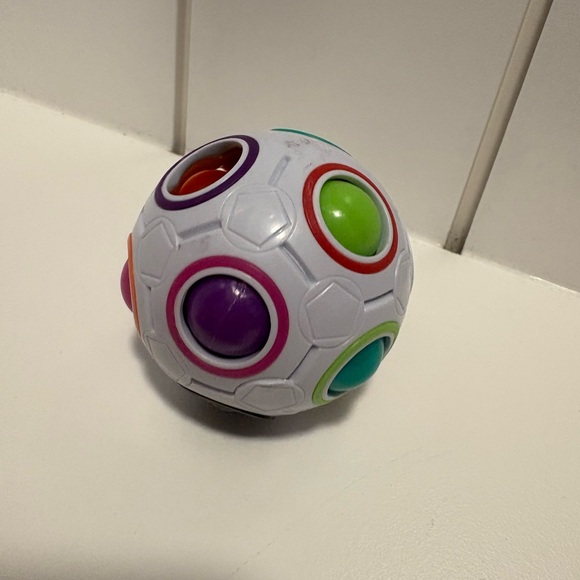 Colorful Fidget Ball - Picture 5 of 8